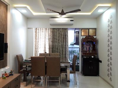Living Room Image of 1250 Sq.ft 2.5 BHK Apartment / Flat for sale in Radius Viceroy Park, Dahisar West Mumbai for Rs. 29000000