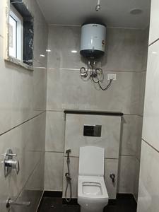 Bathroom Image of 1100 Sq.ft 4 BHK Builder Floor for sale in Rajinder Nagar New Delhi for Rs. 25000000