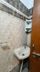 Bathroom Image of 500 Sq.ft 2 BHK Apartment / Flat for rent in Kalyanpur (West) Lucknow for Rs. 8500