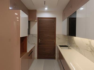 Kitchen Image of 1350 Sq.ft 4 BHK Apartment / Flat for sale in Sector 38 Rohini New Delhi for Rs. 11000000