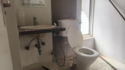 Image of 1168 Sq.ft 3 BHK Apartment / Flat for rent in Supertech Livingston, Crossings Republik, Ghaziabad for Rs. 20000
