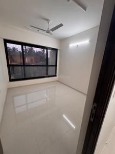 Bedroom Image of 1500 Sq.ft 3 BHK Apartment / Flat for sale in Kalpataru Magnus, Bandra East Mumbai for Rs. 60000000