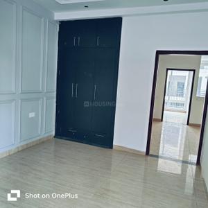 Bedroom Image of 1350 Sq.ft 3 BHK Builder Floor for sale in Crystal Homes Phase II, Dhakoli Zirakpur for Rs. 6490000