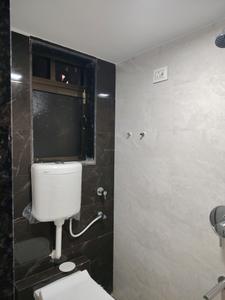 Common Bathroom Image of 1080 Sq.ft 2 BHK Apartment / Flat for rent in Lalani Residency, Thane West Thane for Rs. 43000