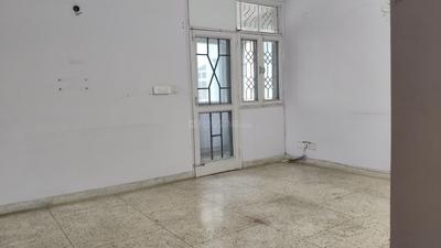 Living Room Image of 1700 Sq.ft 3 BHK Apartment / Flat for sale in Swaraj Homes Overseas Towers, Sector 62 Noida for Rs. 17500000