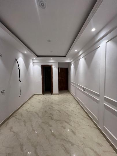 The Ultima 107 Main Image 1