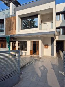 Image of 1800 Sq.ft 4 BHK Independent House for sale in Nana Chiloda, Ahmedabad for Rs. 19000000