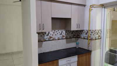 Kitchen Image of 850 Sq.ft 3 BHK Apartment / Flat for rent in Gaurs Siddhartham, Siddharth Vihar Ghaziabad for Rs. 25500