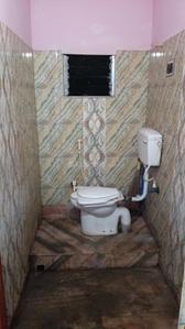Bathroom Image of 785 Sq.ft 2 BHK Independent House for rent in Bally Howrah for Rs. 9000