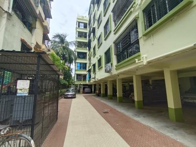 Image of 1039 Sq.ft 2 BHK Apartment / Flat for rent in Kaikhali, Kolkata for Rs. 13000