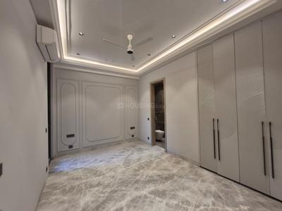 Bedroom Image of 2700 Sq.ft 4 BHK Builder Floor for sale in Safdarjung Enclave New Delhi for Rs. 95000000