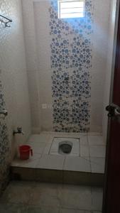 Bathroom Image of 1200 Sq.ft 3 BHK Duplex for rent in Malighat Muzaffarpur for Rs. 9000