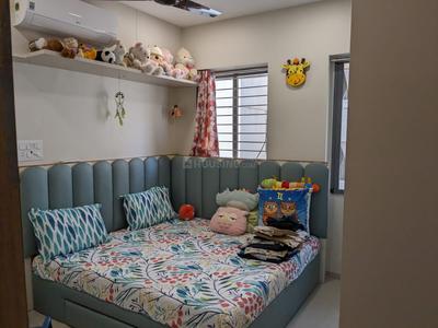 Bedroom Image of 1000 Sq.ft 2 BHK Apartment / Flat for sale in Deep Indraprasth Homes, Vejalpur Ahmedabad for Rs. 8000000