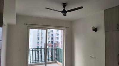Bedroom Image of 2275 Sq.ft 3 BHK Apartment / Flat for rent in Sunworld Arista, Sector 168 Noida for Rs. 47000