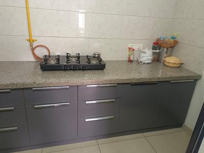 Kitchen Image of 650 Sq.ft 2 BHK Apartment / Flat for rent in Shlok Satva, Ujala Circle Ahmedabad for Rs. 25000