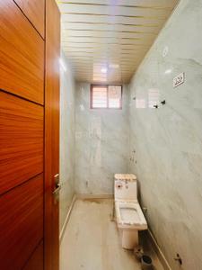 Image of 1350 Sq.ft 3 BHK Apartment / Flat for sale in Rajendra Nagar, Ghaziabad for Rs. 12000000