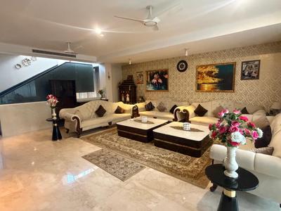 Hall Image of 4500 Sq.ft 4 BHK Villa for sale in Embassy Boulevard, Hosahalli Bengaluru for Rs. 170000000
