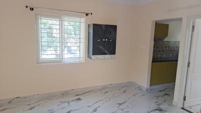 Living Room Image of 650 Sq.ft 1 BHK Builder Floor for rent in Bommanahalli Bengaluru for Rs. 17500