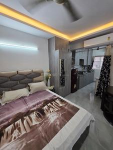 Bedroom Image of 550 Sq.ft 1 RK Builder Floor for rent in Ramesh Nagar New Delhi for Rs. 16500