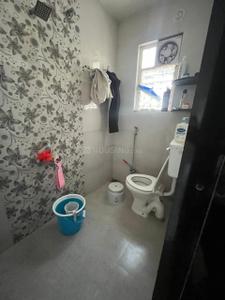 Bathroom Image of 580 Sq.ft 1 BHK Apartment / Flat for rent in Kothrud Pune for Rs. 25000