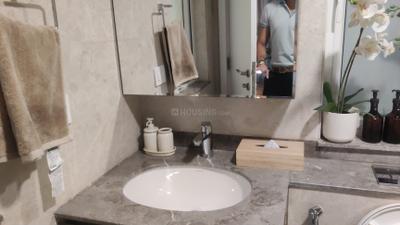 Image of 2400 Sq.ft 3 BHK Apartment / Flat for sale in DLF One Midtown, Karampura, New Delhi for Rs. 64500000