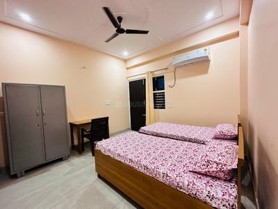 Bedroom Image of Galaxy PG Avanya in Sector 137, Noida