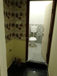 Bathroom Image of 800 Sq.ft 2 BHK Builder Floor for rent in Varthur Bengaluru for Rs. 15000