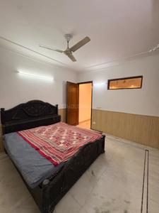 Bedroom Image of 1575 Sq.ft 3 BHK Builder Floor for rent in Kalkaji New Delhi for Rs. 80000