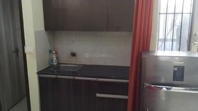 Kitchen Image of 500 Sq.ft 1 RK Apartment / Flat for rent in Sector 71 Noida for Rs. 18500
