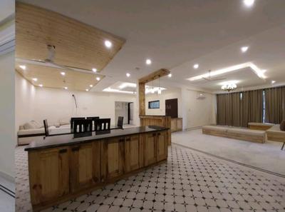 Kitchen Image of 3500 Sq.ft 4 BHK Builder Floor for rent in Sector 104 Noida for Rs. 100000