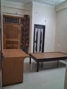 Bedroom Image of 1600 Sq.ft 2 BHK Builder Floor for rent in Eldeco Udyan Suraksha Enclave, South City Lucknow for Rs. 15000