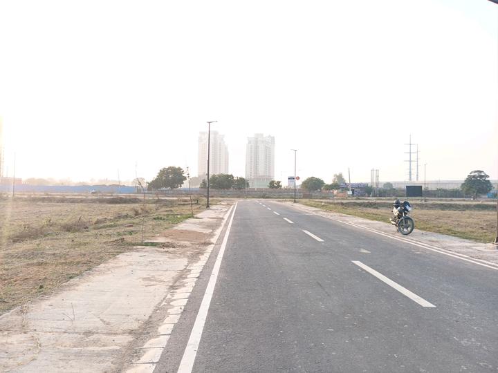 Vatika Express City Plots Main Image 1