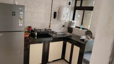 Kitchen Image of 750 Sq.ft 1.5 BHK Apartment / Flat for rent in Vashi Navi Mumbai for Rs. 37000