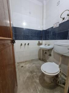 Image of 350 Sq.ft 1 RK Builder Floor for rent in Mukherjee Nagar, New Delhi for Rs. 8000