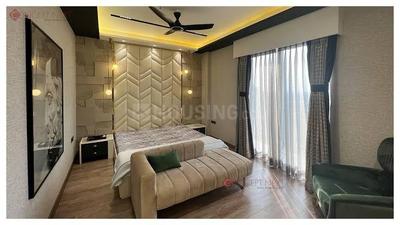 Bedroom Image of 2888 Sq.ft 4 BHK Apartment / Flat for sale in DLF Capital Greens Phase 1 And 2, Karampura New Delhi for Rs. 75000000