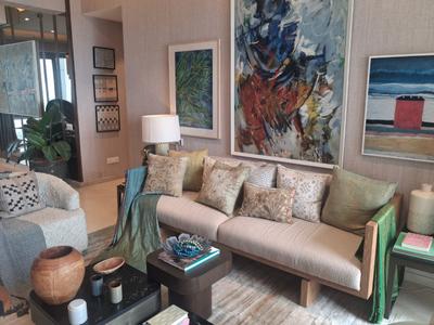 Hall Image of 700 Sq.ft 2 BHK Apartment / Flat for sale in Piramal Aranya, Byculla Mumbai for Rs. 31000000