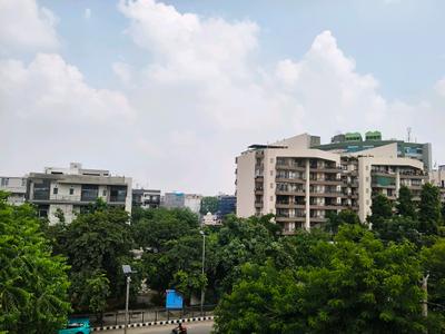 Living Room Image of 2500 Sq.ft 2 BHK Independent House for rent in Sector 27 Gurgaon for Rs. 120000