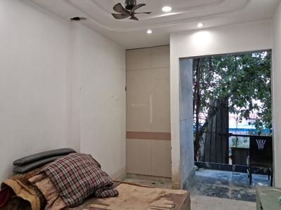 Bedroom Image of 1350 Sq.ft 3 BHK Builder Floor for sale in Paschim Vihar New Delhi for Rs. 25000000