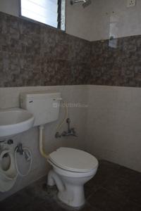 Bathroom Image of 2000 Sq.ft 3 BHK Apartment / Flat for sale in Gota Ahmedabad for Rs. 9500000