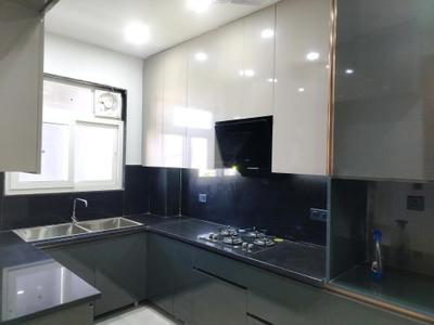 Kitchen Image of 4500 Sq.ft 4 BHK Builder Floor for sale in Sun City, Sector 54 Gurgaon for Rs. 70000000