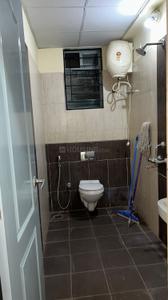 Bathroom Image of 1350 Sq.ft 2 BHK Apartment / Flat for rent in Aaspire Heights, Marathahalli Bengaluru for Rs. 55000