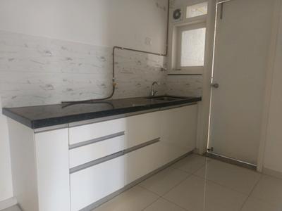 Kitchen Image of 920 Sq.ft 2 BHK Apartment / Flat for sale in Amanora Gold Towers, Hadapsar Pune for Rs. 11000000