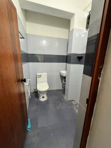 Image of 450 Sq.ft 1 RK Apartment / Flat for rent in Mananchira, Kozhikode for Rs. 15000