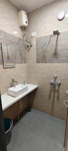 Bathroom Image of 585 Sq.ft 1 BHK Apartment / Flat for rent in DB Ozone, Dahisar East Mumbai for Rs. 25000