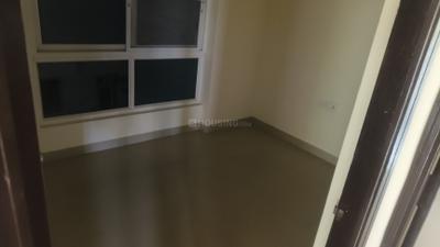 Bedroom Image of 1260 Sq.ft 3 BHK Apartment / Flat for sale in Mahagun Moderne, Sector 78 Noida for Rs. 17000000