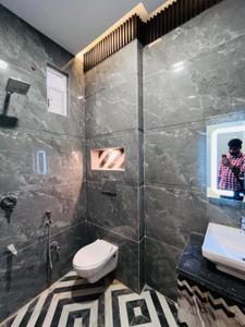Bathroom Image of 1500 Sq.ft 3 BHK Duplex for sale in Sultanpur Road Lucknow for Rs. 7000000