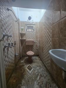 Bathroom Image of 3500 Sq.ft 10 BHK Independent House for rent in Keshtopur Kolkata for Rs. 100000