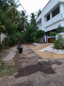 Image of 1800 Sq.ft 2 BHK Builder Floor for rent in Kasipalayam E, Erode for Rs. 18000