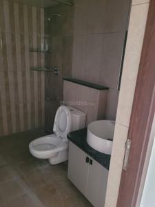 Bathroom Image of 1664 Sq.ft 3 BHK Apartment / Flat for rent in Meridian Park at The Prestige City, Dommasandra Bengaluru for Rs. 60000