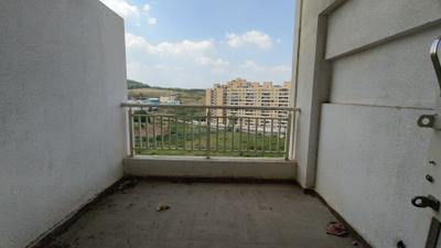 Image of 1050 Sq.ft 2 BHK Apartment / Flat for sale in Kothari The Leaf, Yewalewadi, Pune for Rs. 4800000